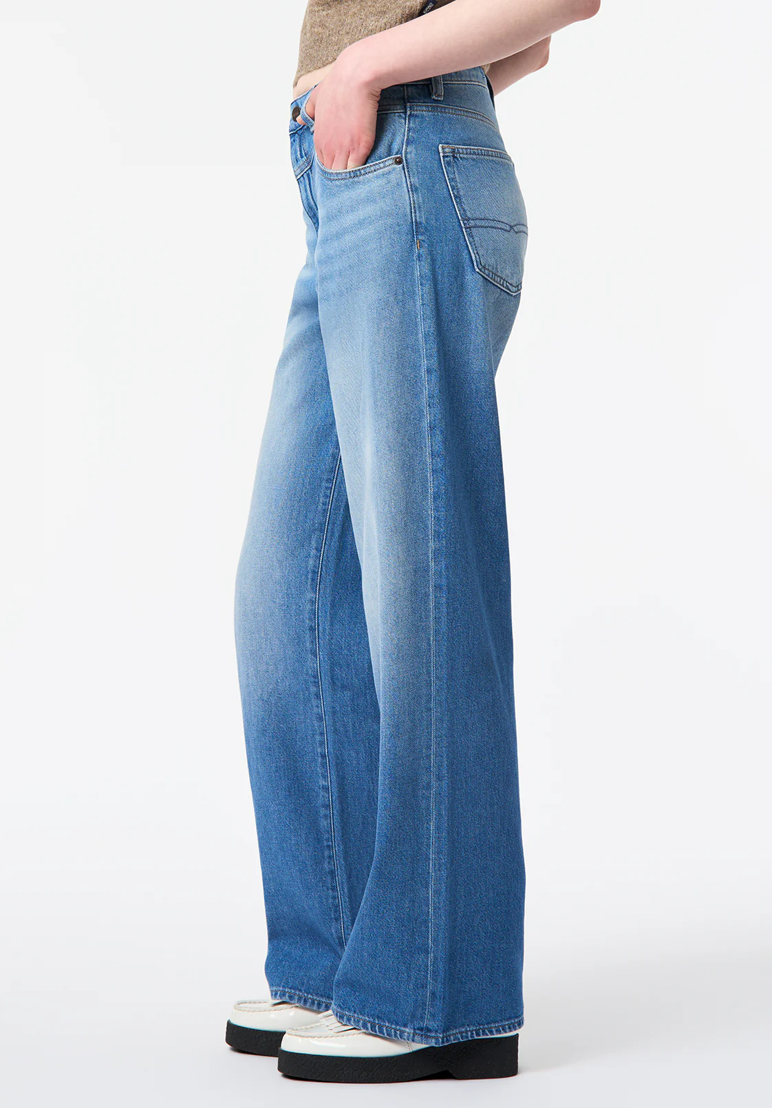 Addie Women's High Rise Wide Leg Jeans, Sanded Wash - BL16132 - Image 4