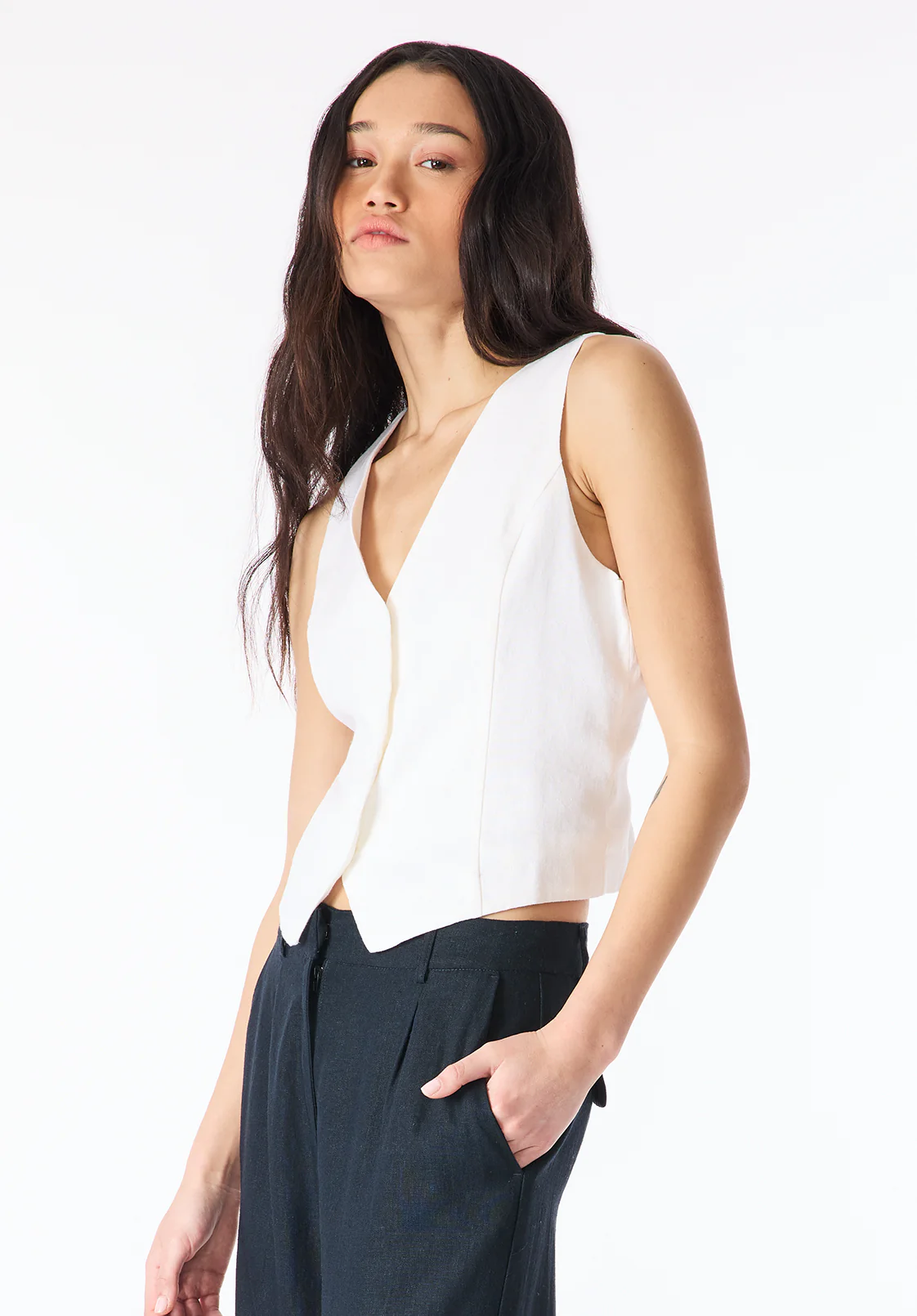 Coraline Women's Linen Button-Up Vest, Blanc - WT0173P - Image 3
