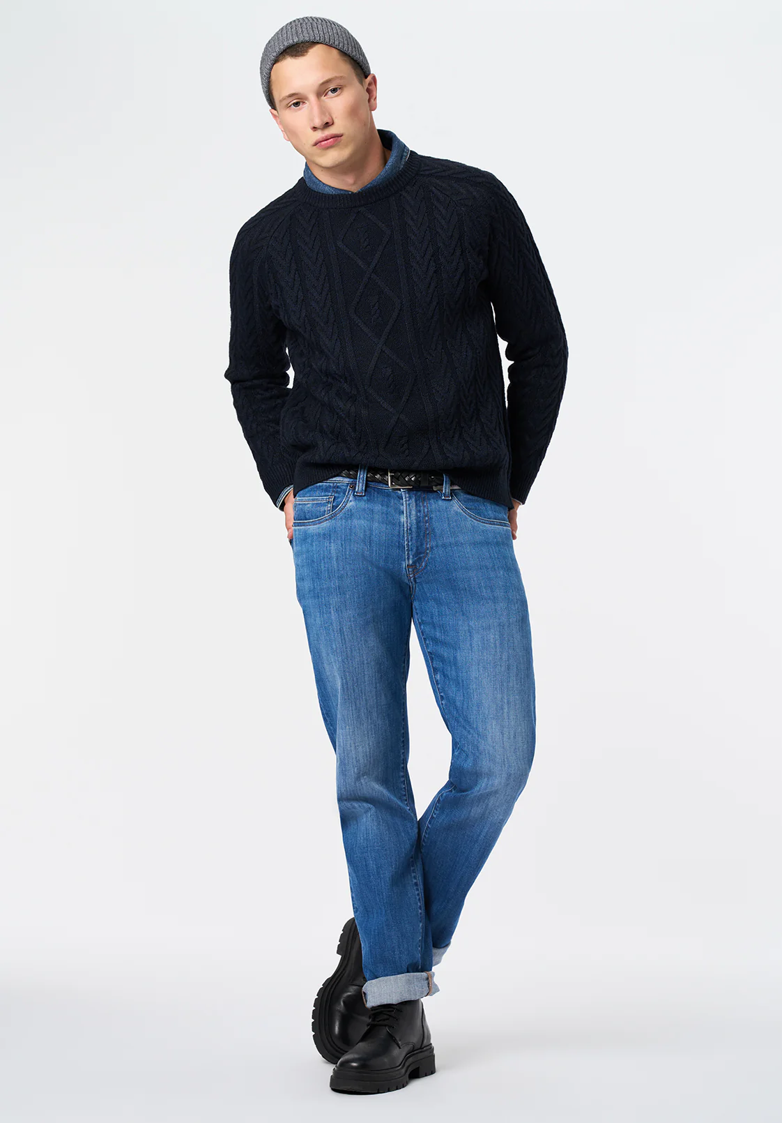Driven Men's Relaxed Straight Jeans, Vintage Feel - BM26100