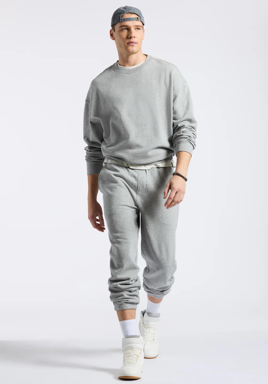 Famke Men's Relaxed Sweatshirt, Heather Grey - BM24541 - Image 5