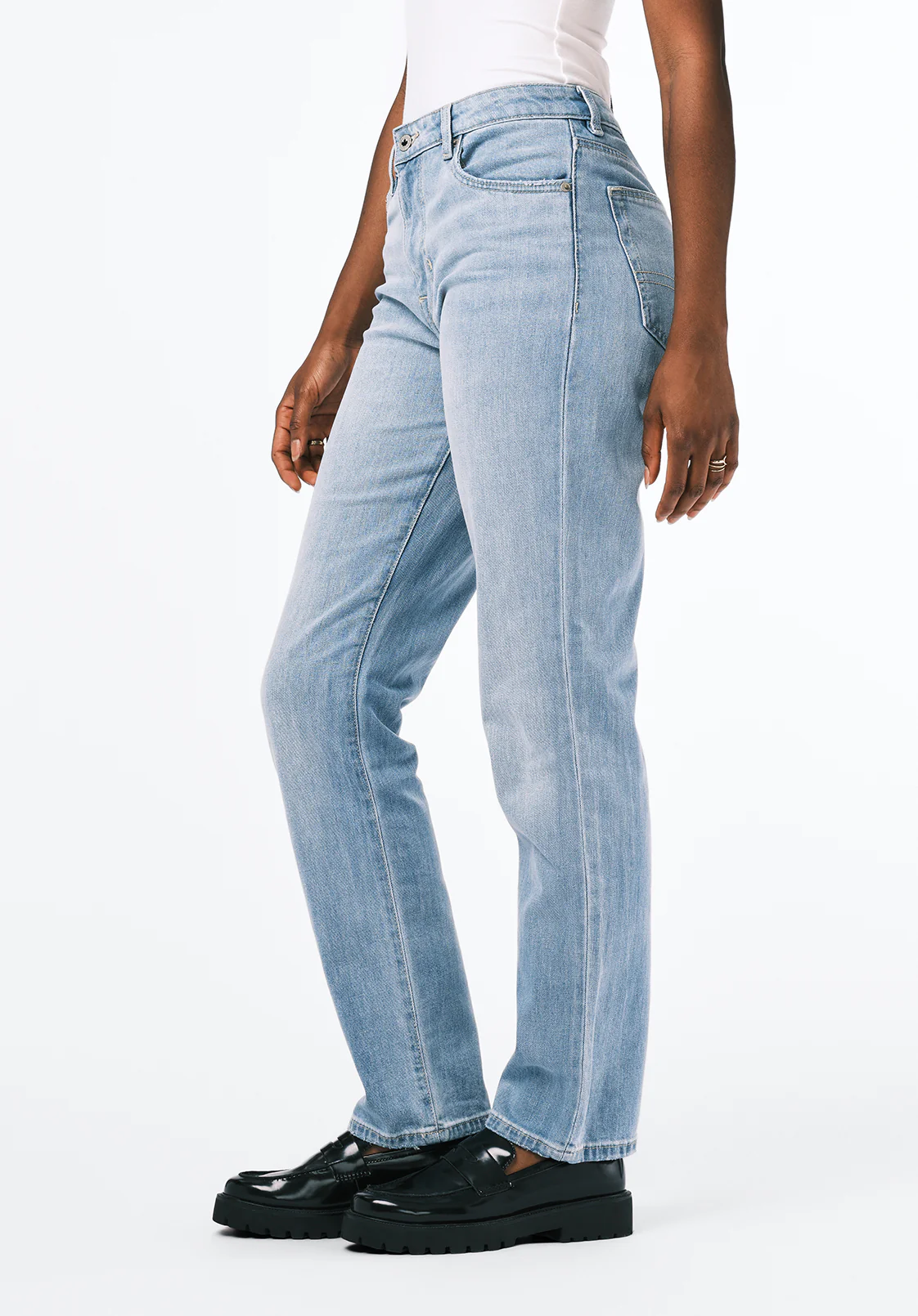 Jayden Women's High Rise Straight Jeans, Light and Soft - BL15837 - Image 3