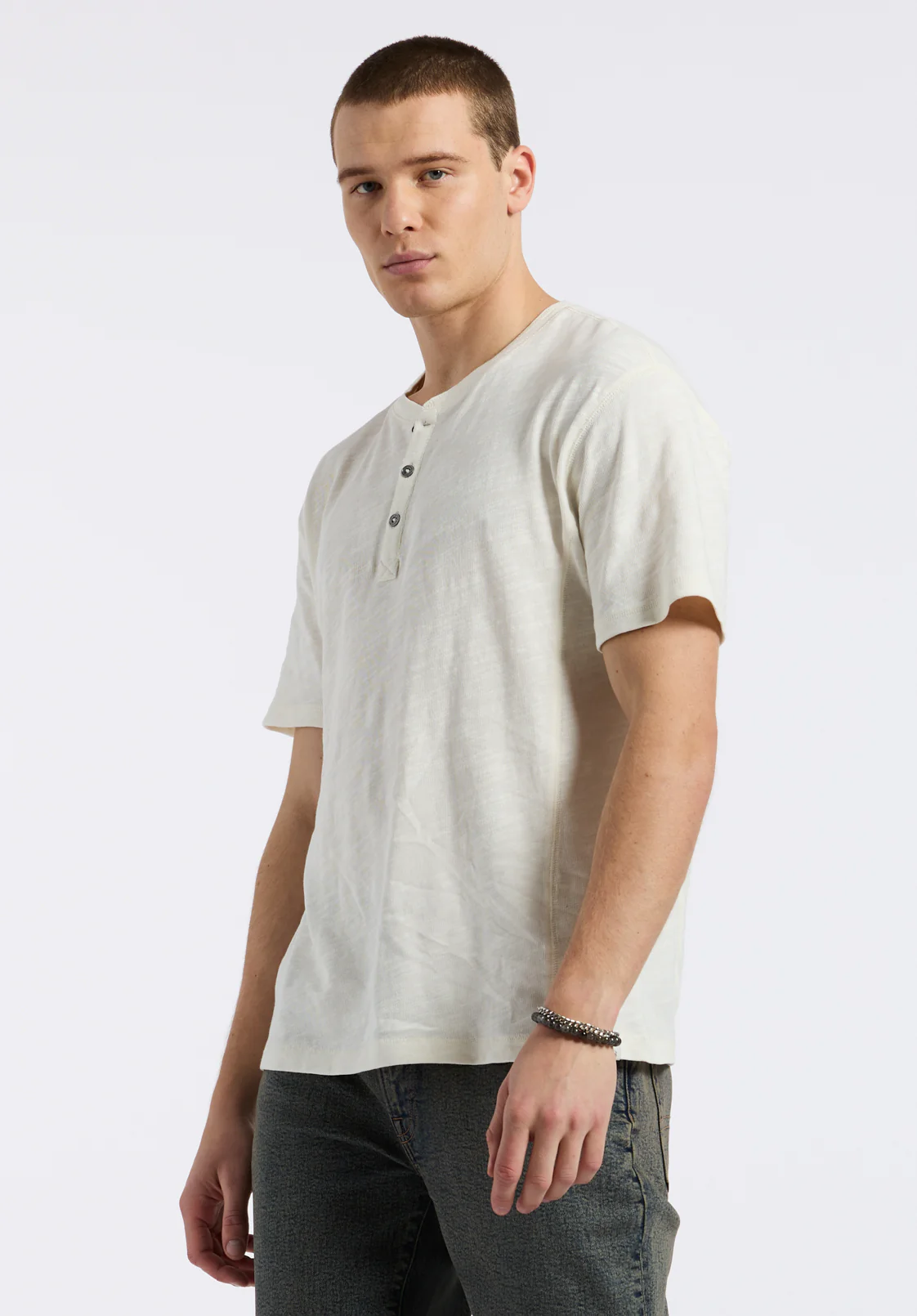 Kandido Men's Short Sleeve Slub Knit Henley, Milk - BM24605 - Image 3