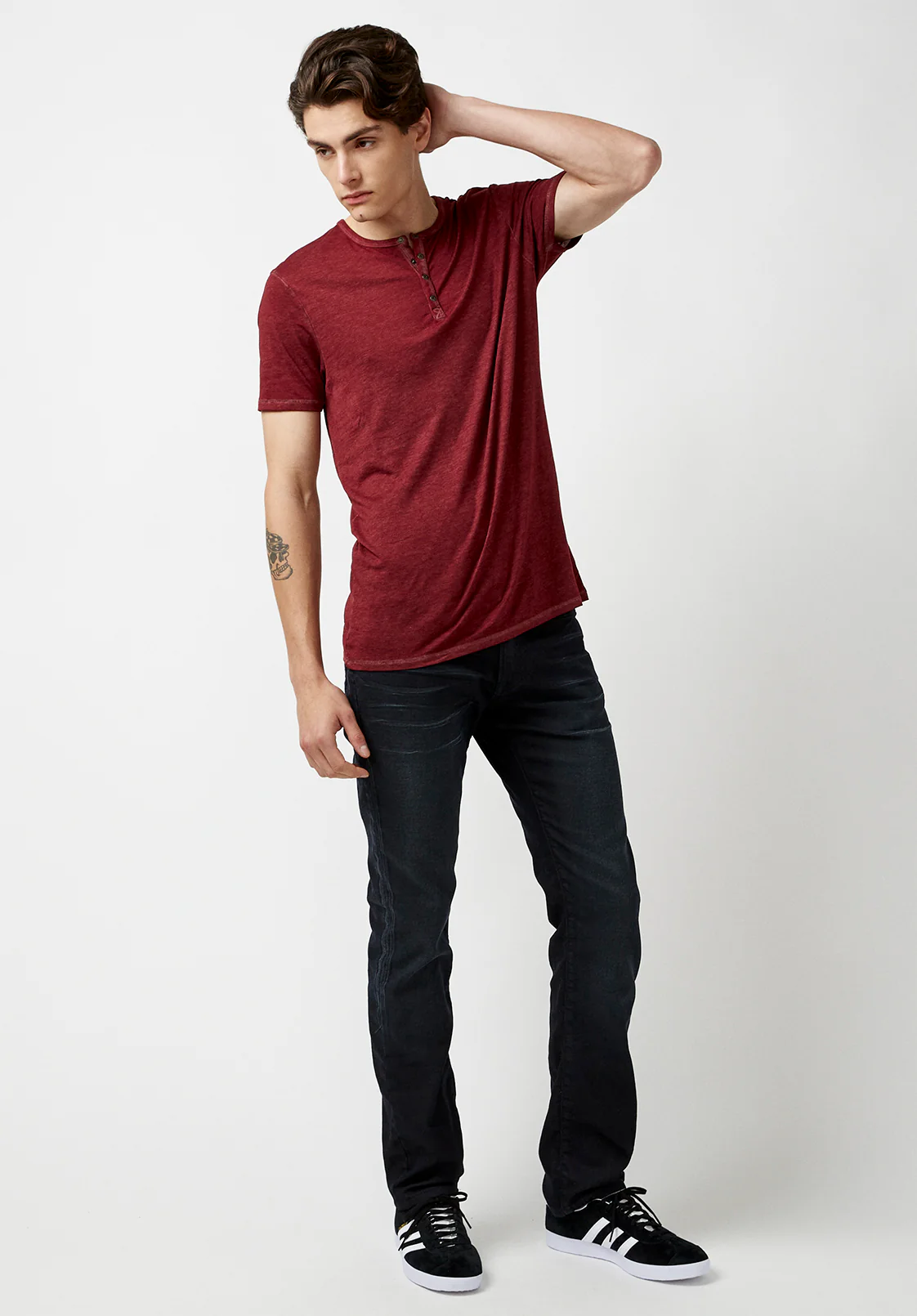 Kasum Men's Short Sleeve Henley, Cranberry - BM21411 - Image 4