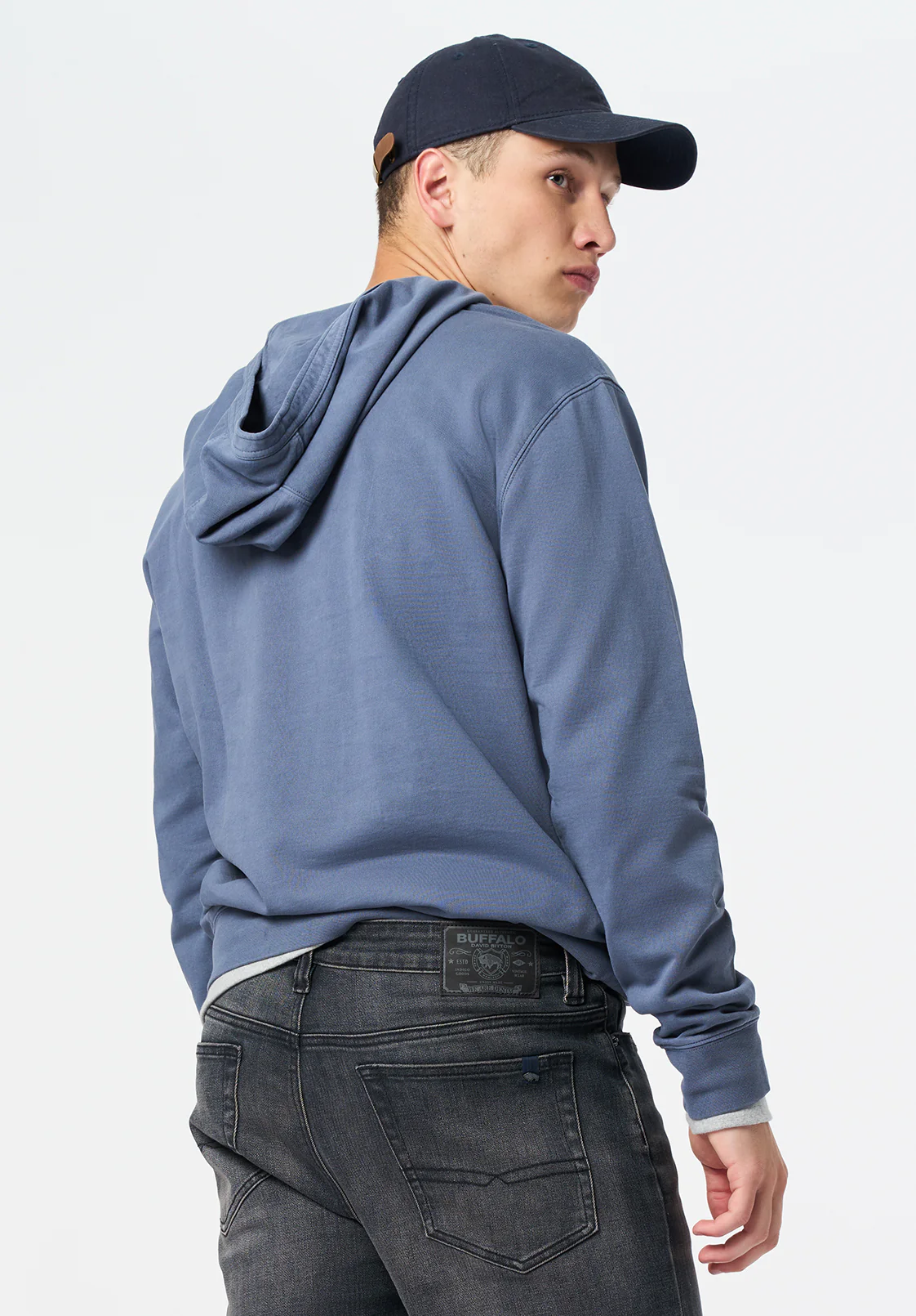 Kaye Men's Long Sleeve Relaxed Henley Hoodie, Mirage - BM24675 - Image 4