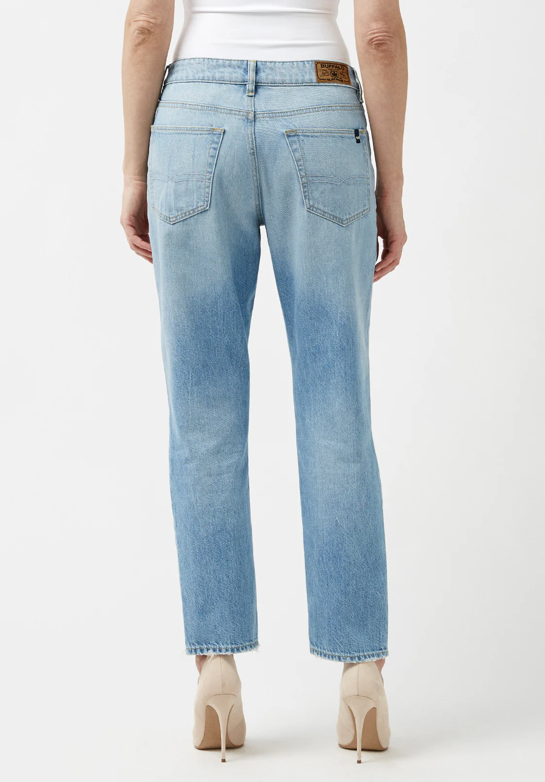 Madison Women's Relaxed Boyfriend Jeans, Used and Sanded - BL15871 - Image 7