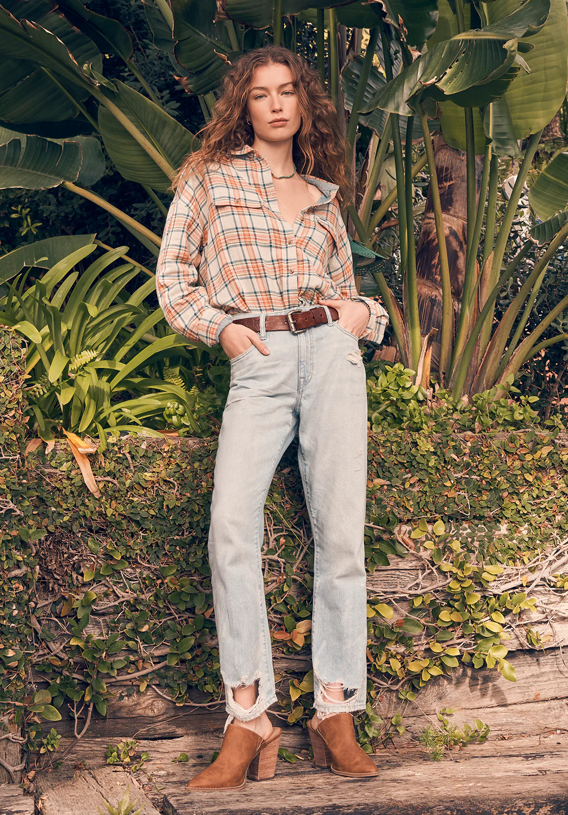 Madison Women's Relaxed Boyfriend Jeans, Distressed Vintage - BL15924 - Image 7