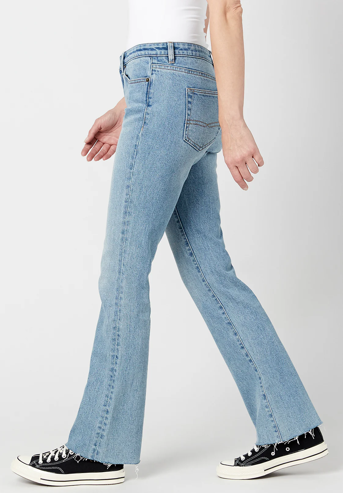 Queen Women's Mid Rise Bootcut Jeans, Vintage Sanded - BL15857 - Image 4