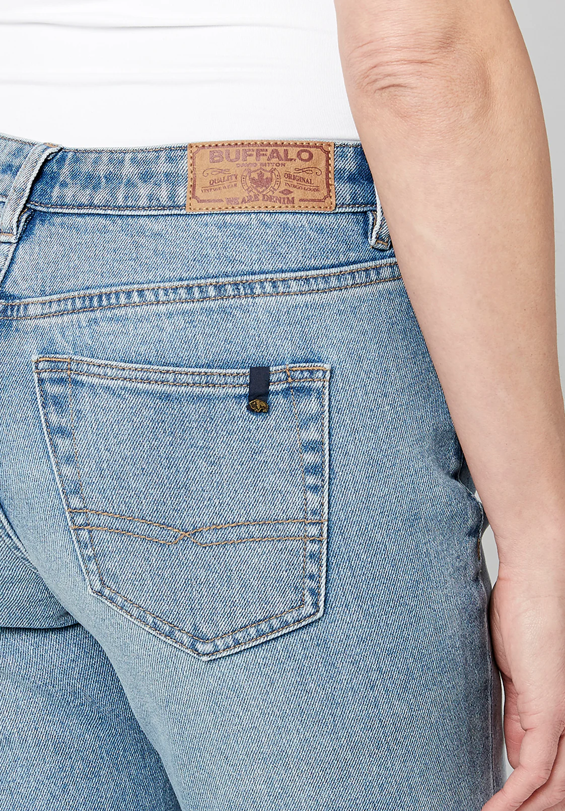 Queen Women's Mid Rise Bootcut Jeans, Vintage Sanded - BL15857 - Image 6