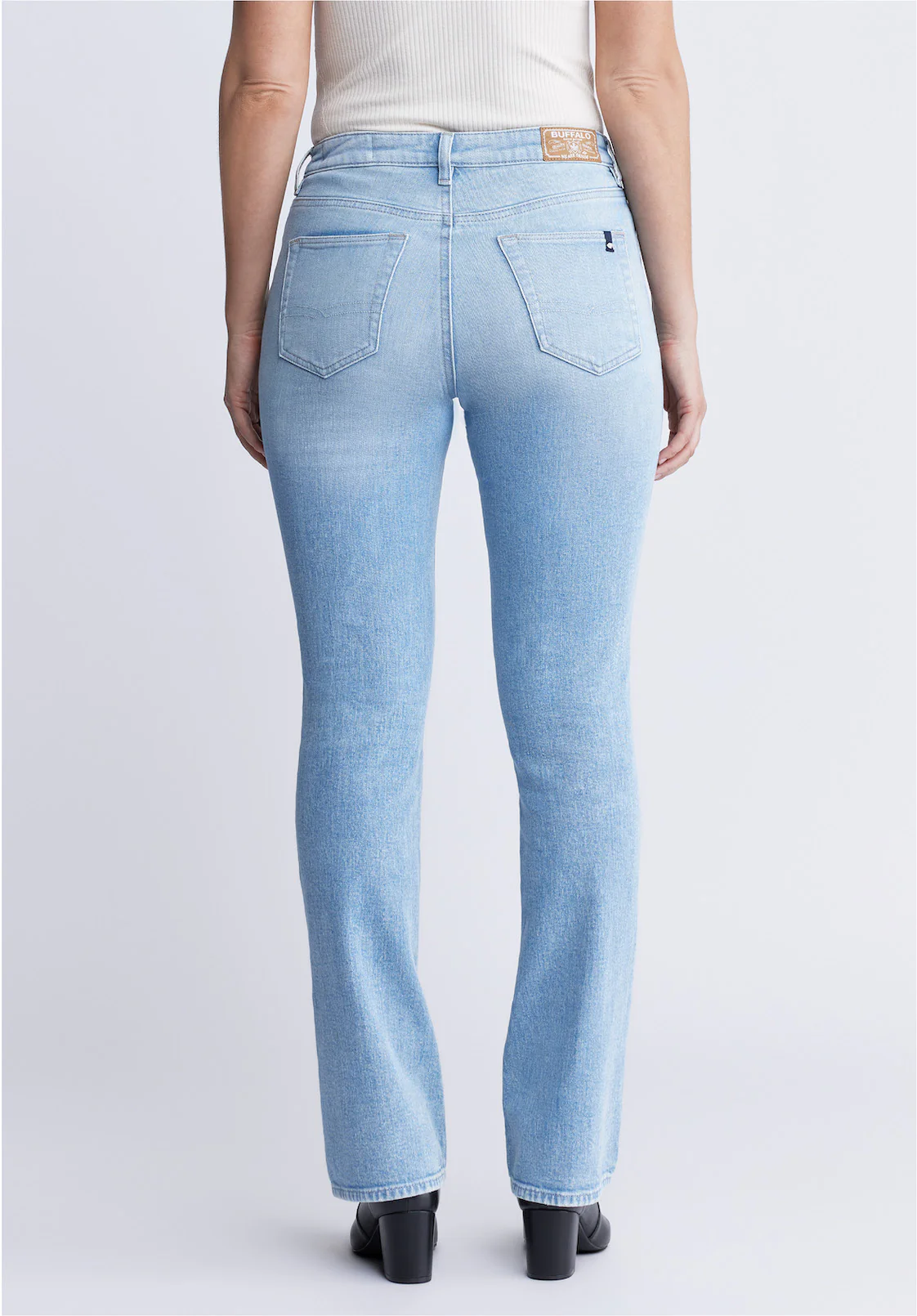 Queen Women's Mid Rise Bootcut Jeans, Vintage And Veined - BL15872 - Image 4
