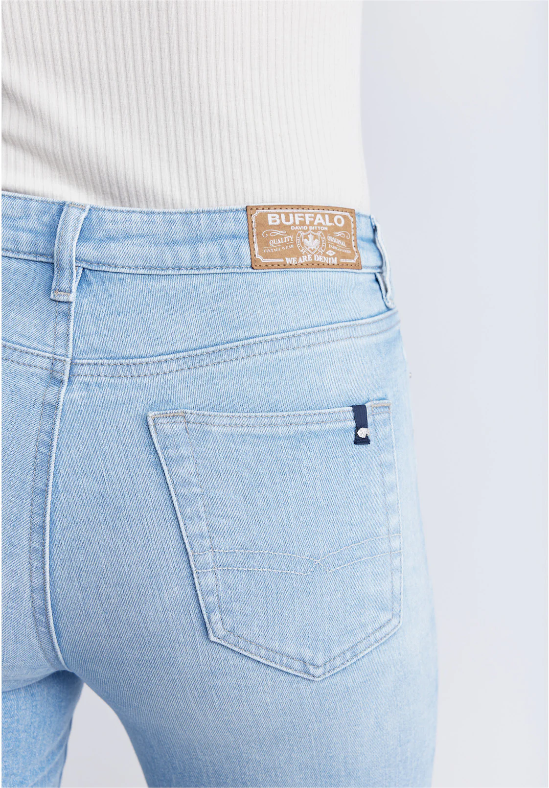 Queen Women's Mid Rise Bootcut Jeans, Vintage And Veined - BL15872 - Image 6