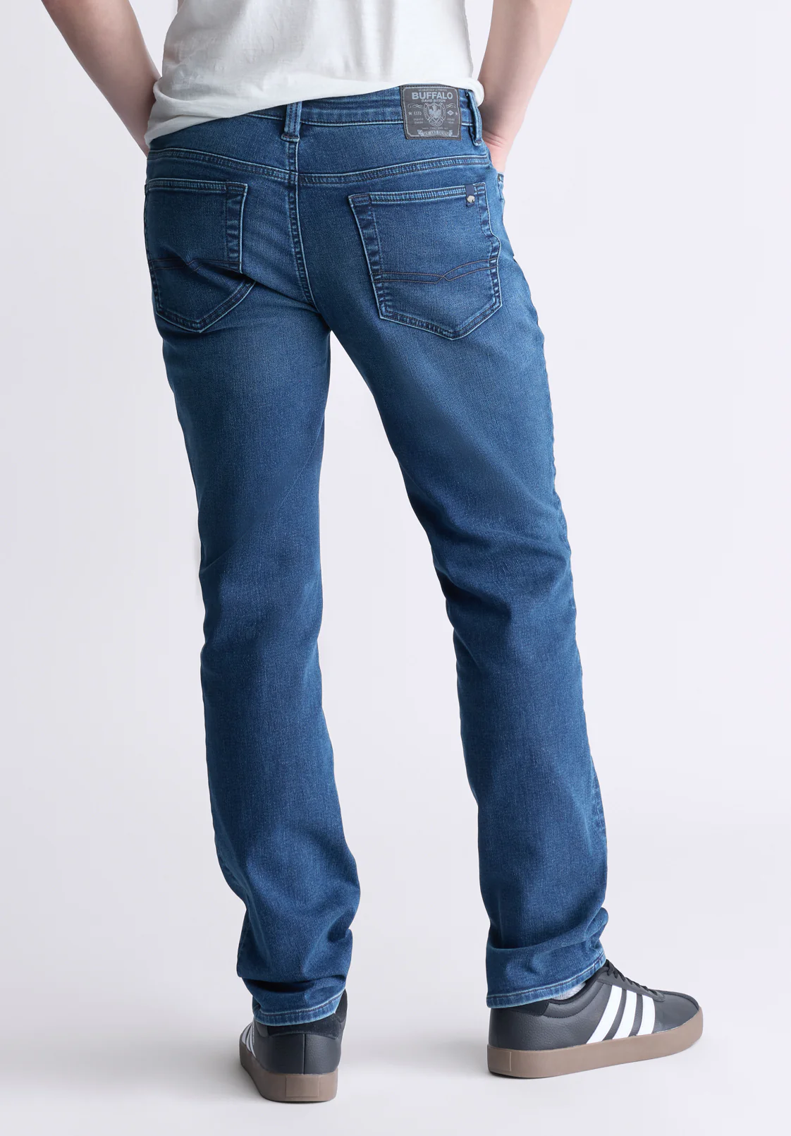 Six Men's Straight Freedom Flex Jeans, Whiskered - BM26018 - Image 3