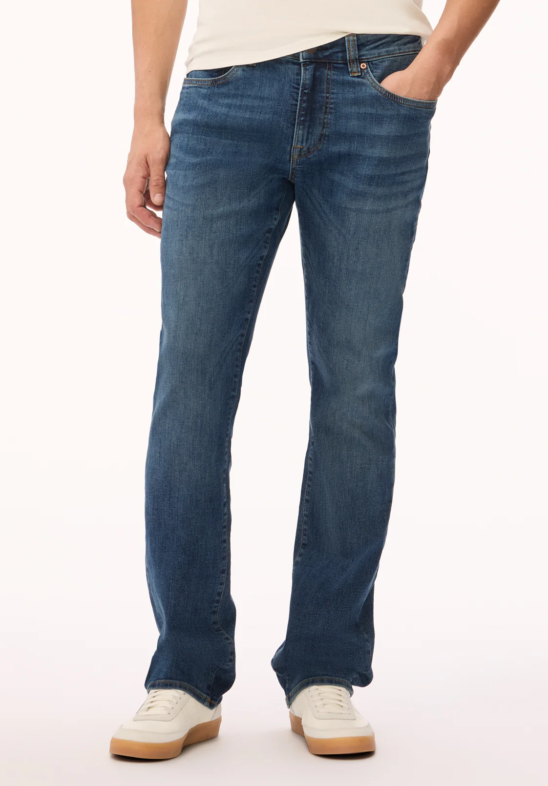 Six Men's Straight Jeans, Lightly Worn - BM26167 - Image 2
