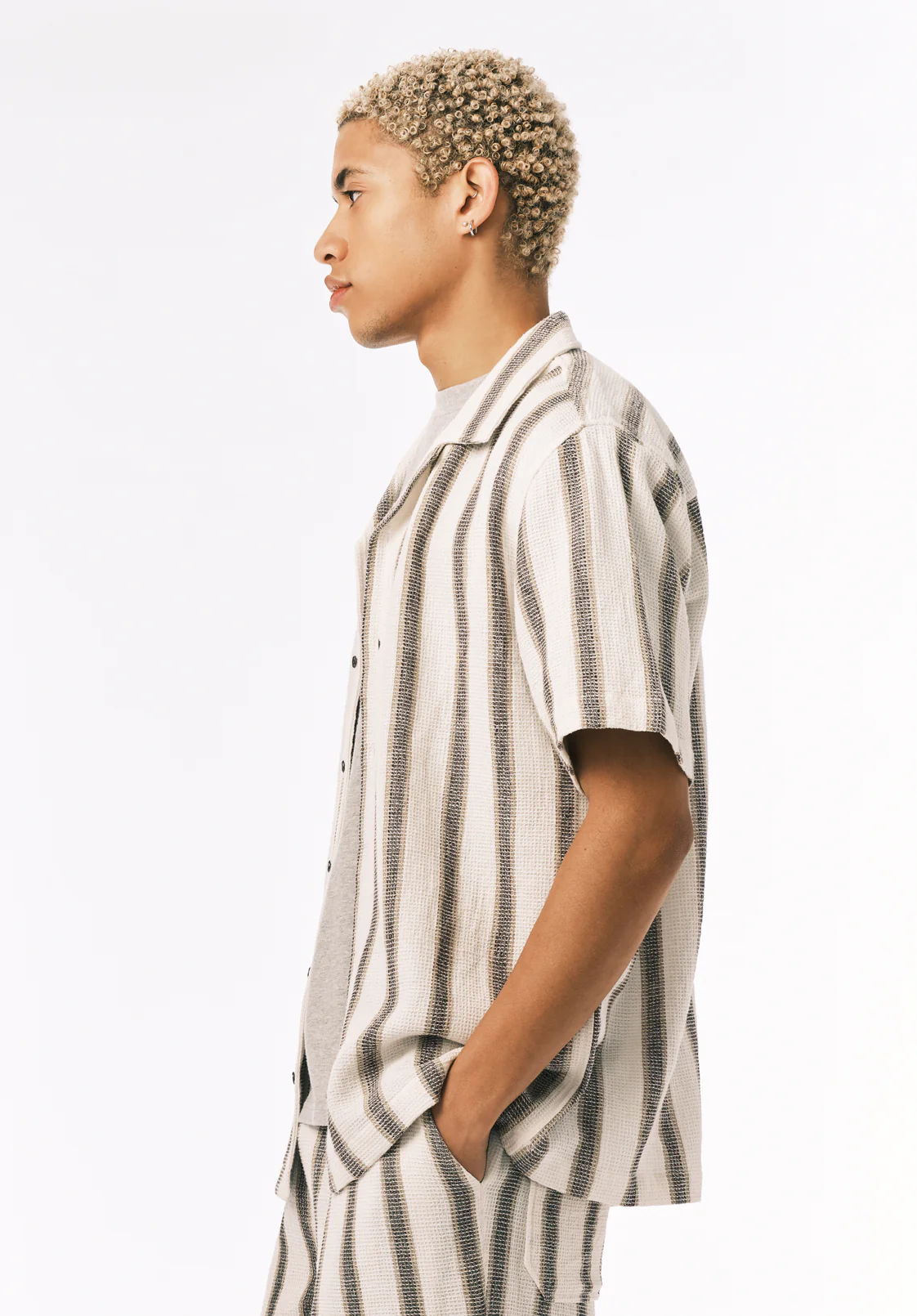 Soriel Men's Short Sleeve Striped Shirt, Milk - BM24809 - Image 3