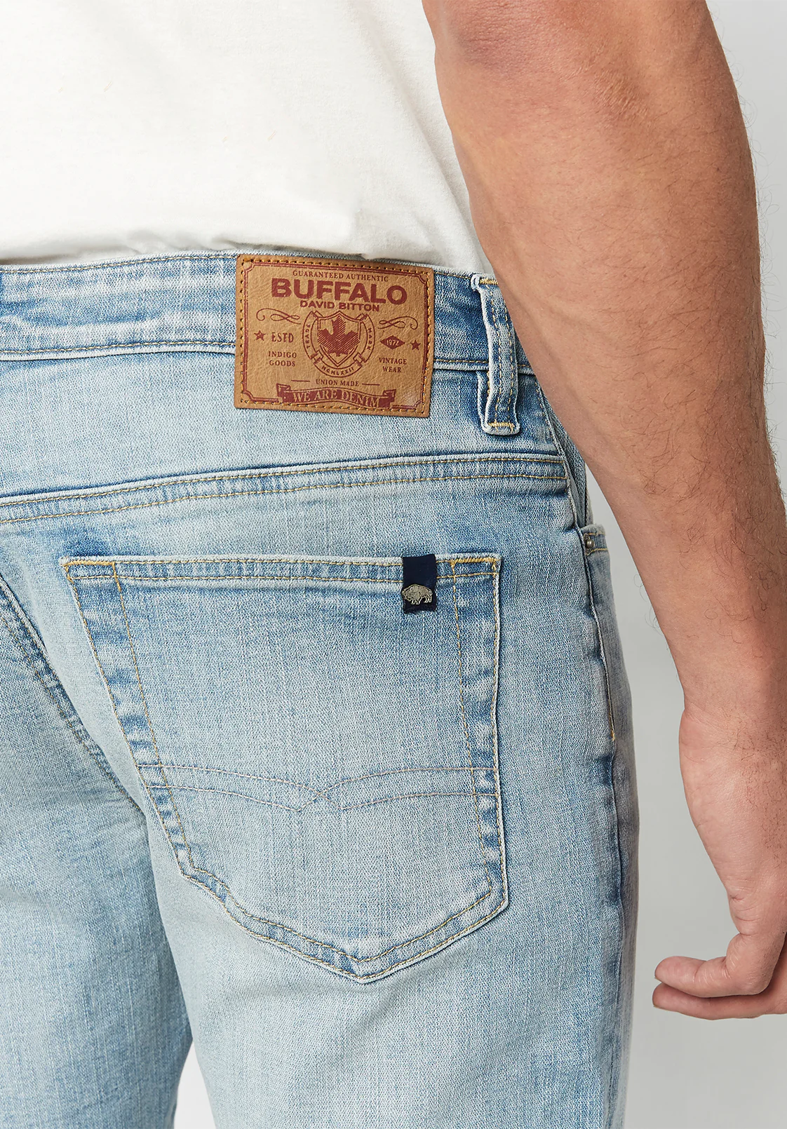Six Men's Straight Jeans, Crinkled Mid Blue - BM22762 - Image 6