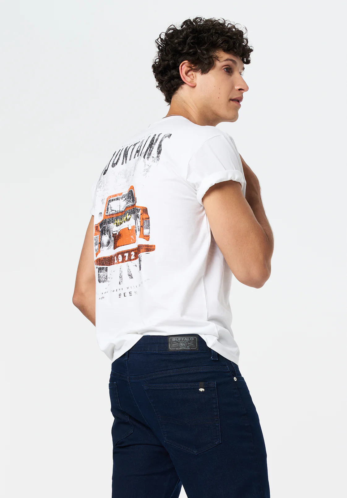Tobin Men's Truck And Beer Print Graphic Tee, Optic White - BM24703 - Image 2