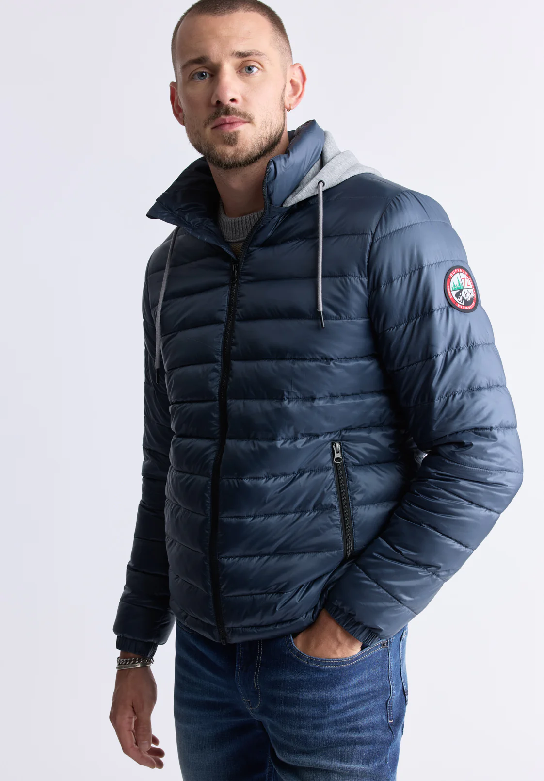 Vince Men's Quilted Zip-Up Jacket, Navy - OBMFE003 - Image 4