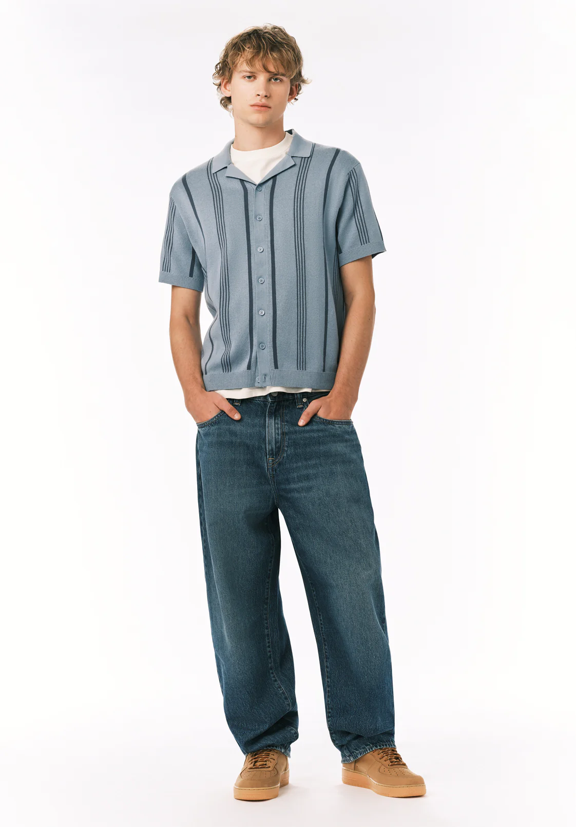 Waldir Men's Short Sleeve Sweater Shirt, Faded Denim - BM24787