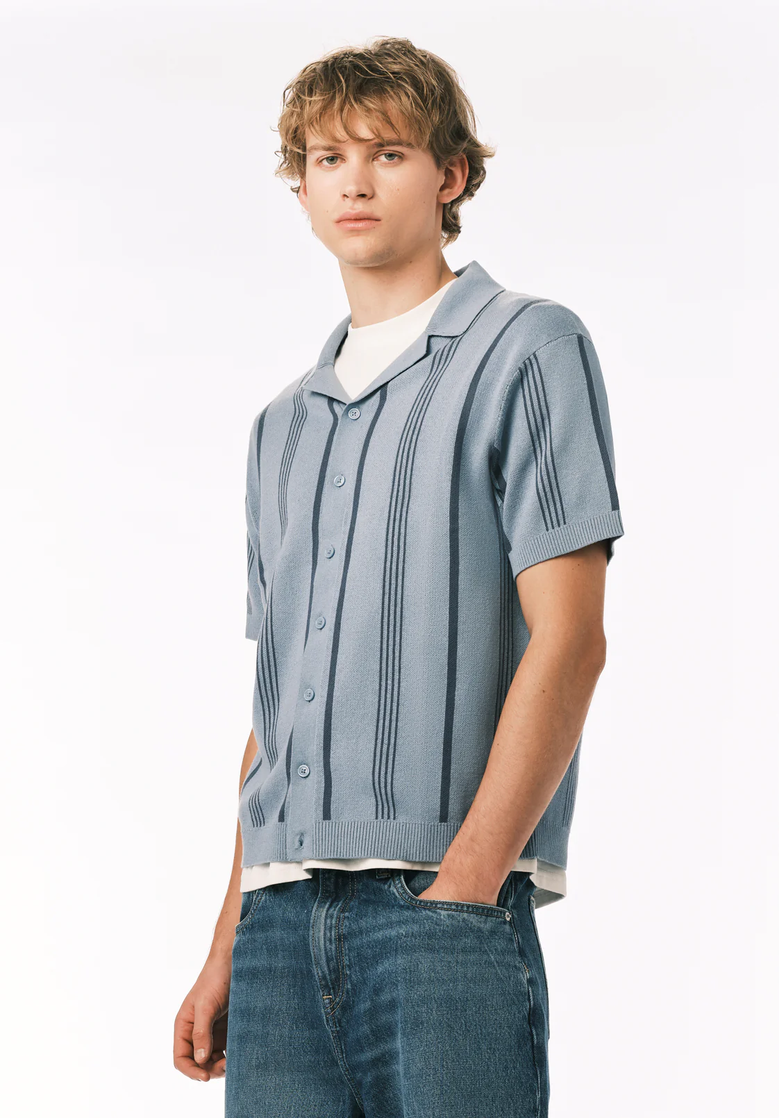 Waldir Men's Short Sleeve Sweater Shirt, Faded Denim - BM24787 - Image 4
