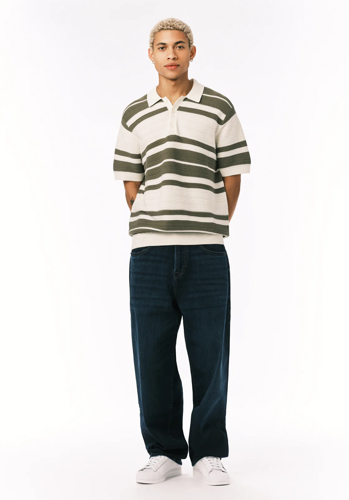 Wildero Men's Short Sleeve Sweater Polo, Army Green - BM24785